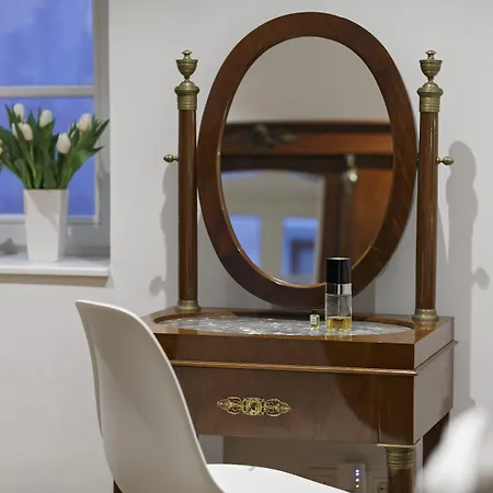 Domresidenz Aparthotel 5*