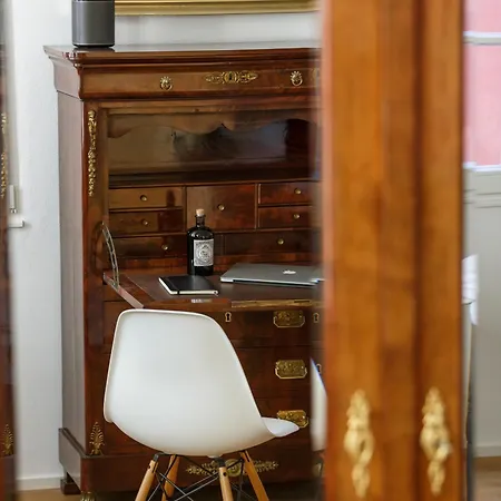Aparthotel Domresidenz 5*