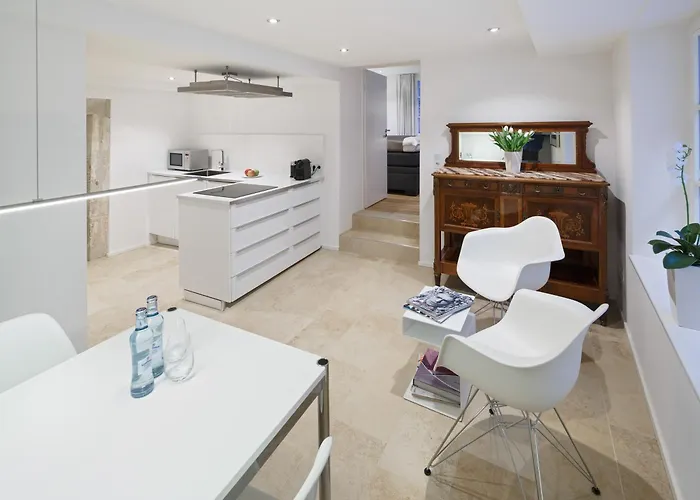 Aparthotel Domresidenz 5*