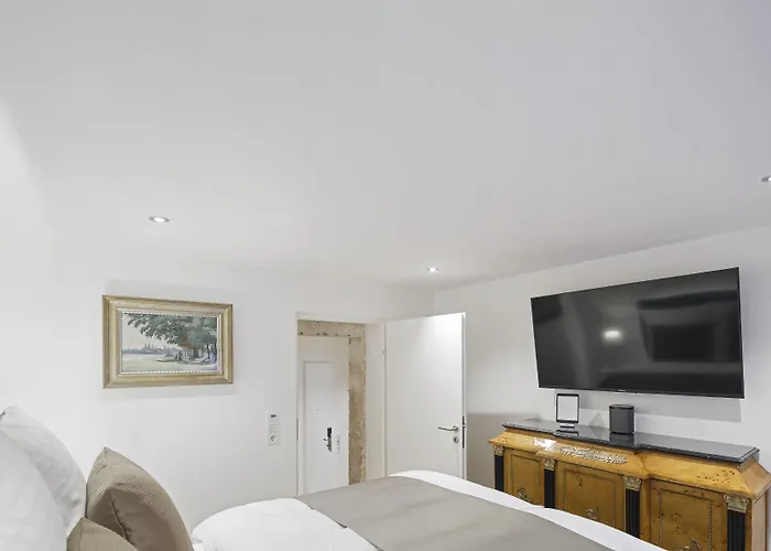 Aparthotel Domresidenz 5*